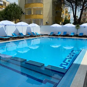 Atrium Deluxe Semesteranläggning (resort) Golem (Tirana)